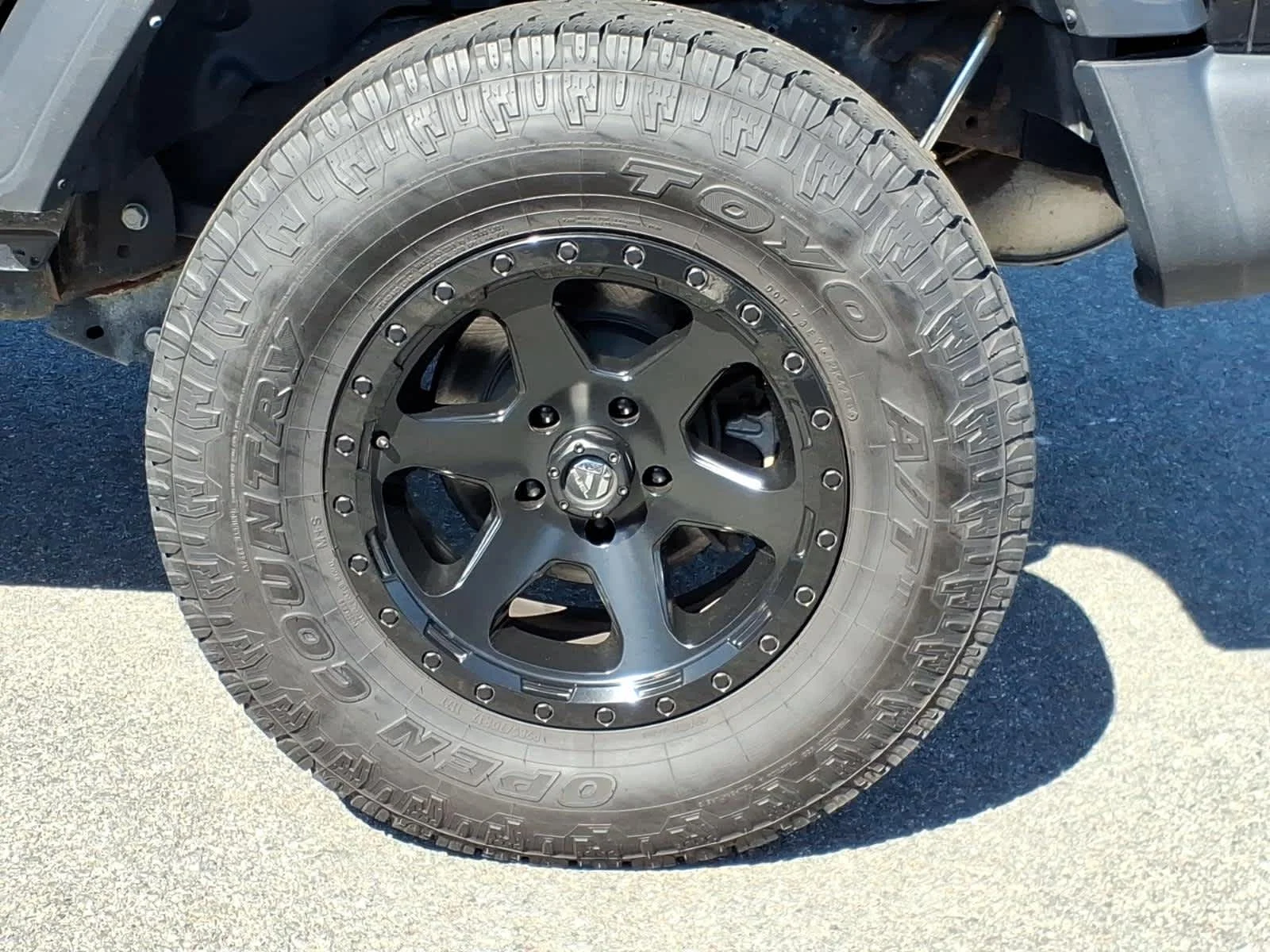 Certified Used 2022 Black Clearcoat Jeep Unlimited Sport S image 13