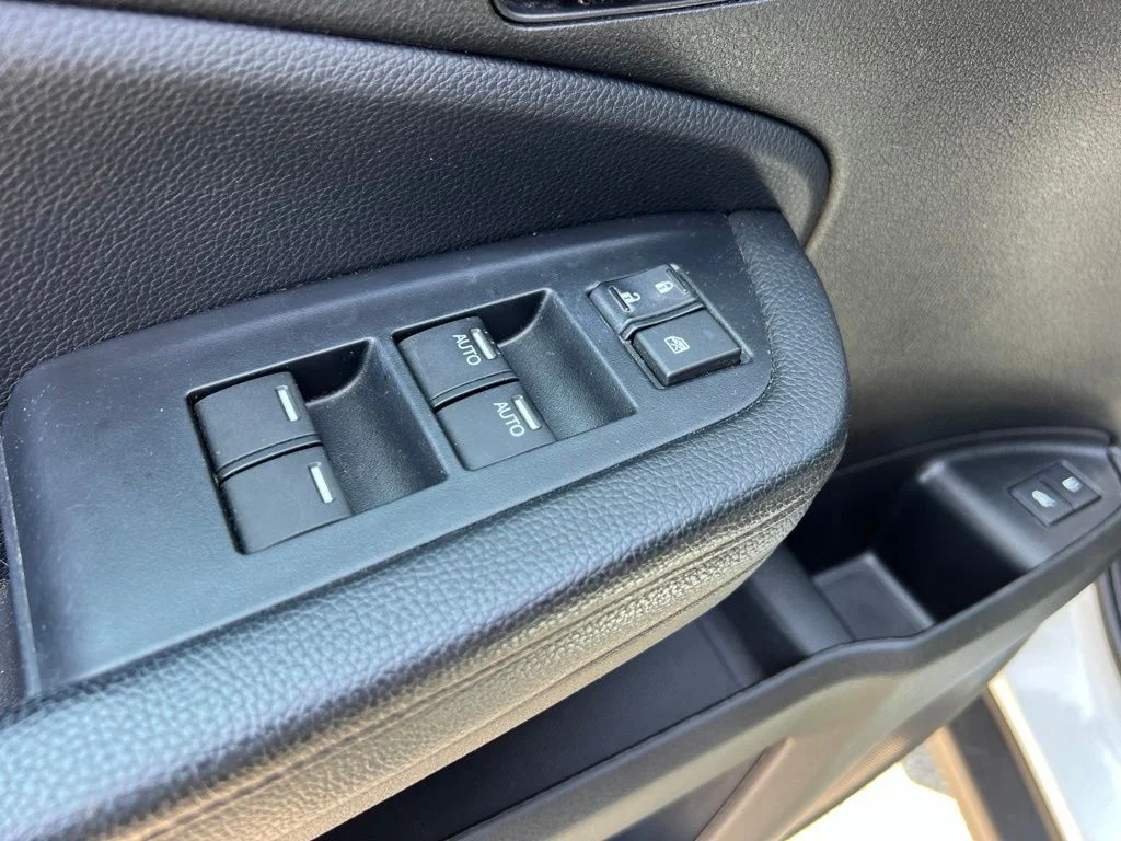 Used 2021 White Honda Special Edition image 15