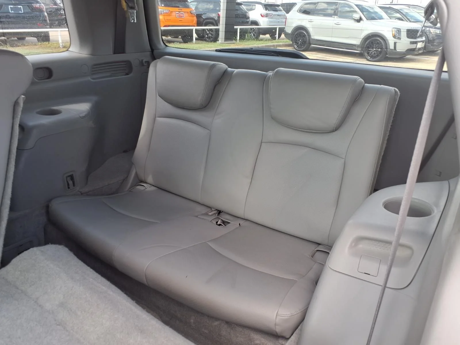 Used 2007 Black Toyota Limited image 11