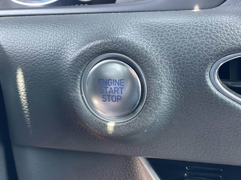 Certified Used 2021 Gray Hyundai SEL Plus image 18