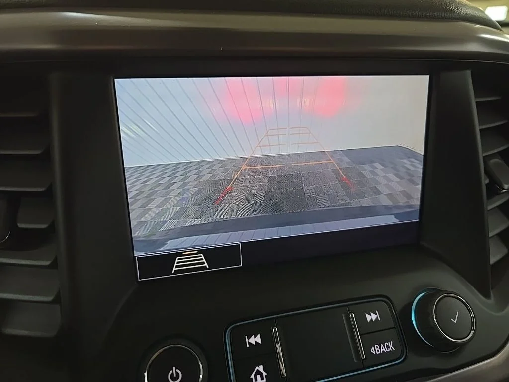Used 2020 Black GMC AT4 image 26