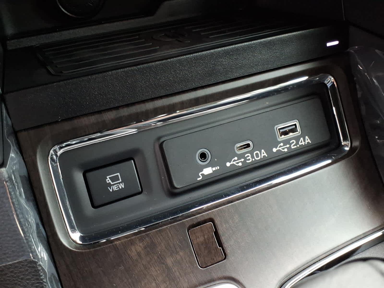 New 2026 AUTUMN GREEN METALLIC Subaru Touring 7-Passenger image 37