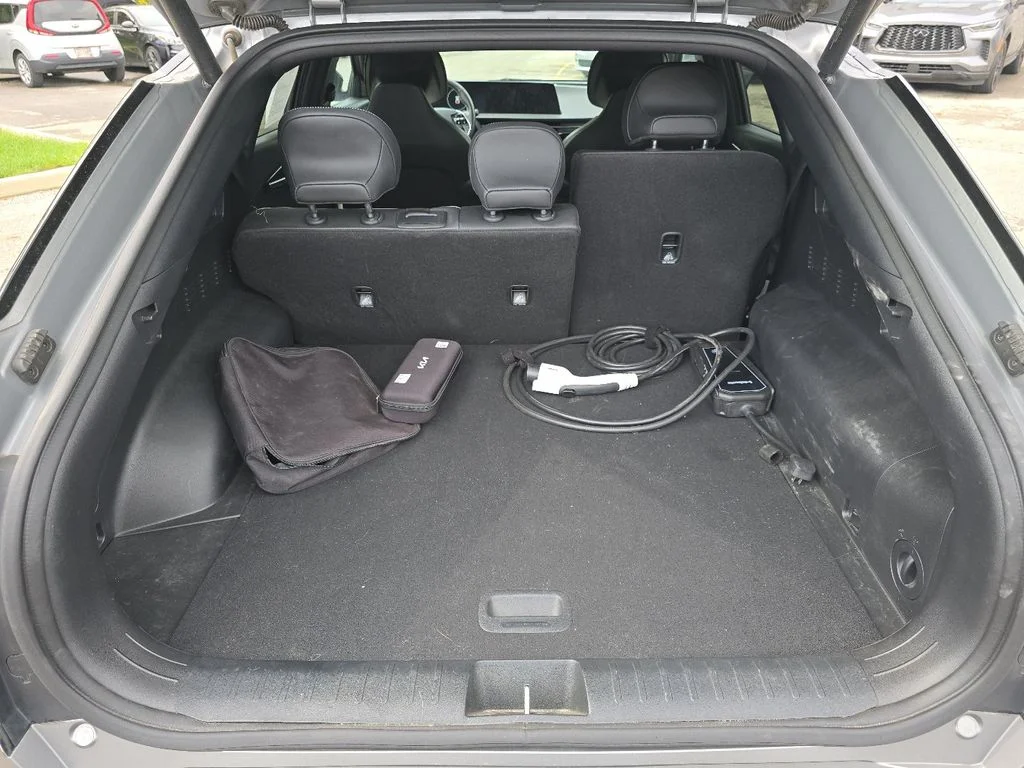 Used 2024 Gray Kia GT-Line image 17