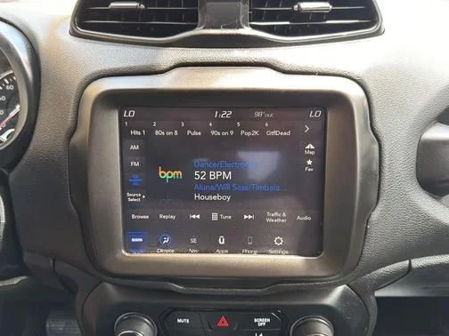 Used 2023 Red Jeep Altitude image 18