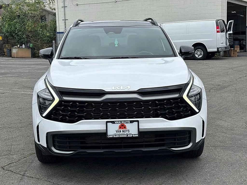 Used 2023 Glacial White Pearl Kia X-Line image 6