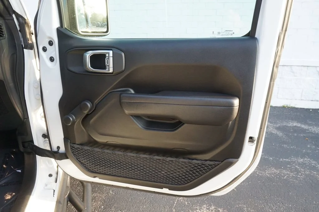 2023 Jeep Wrangler 2-Door Willys Sport - Photo 27