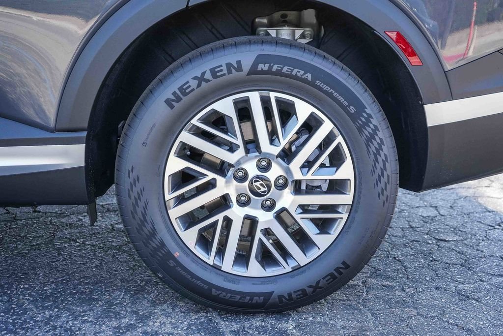 New 2026 Gray Hyundai SEL Premium image 11
