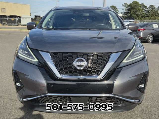 Used 2022 Gray Nissan Platinum image 5