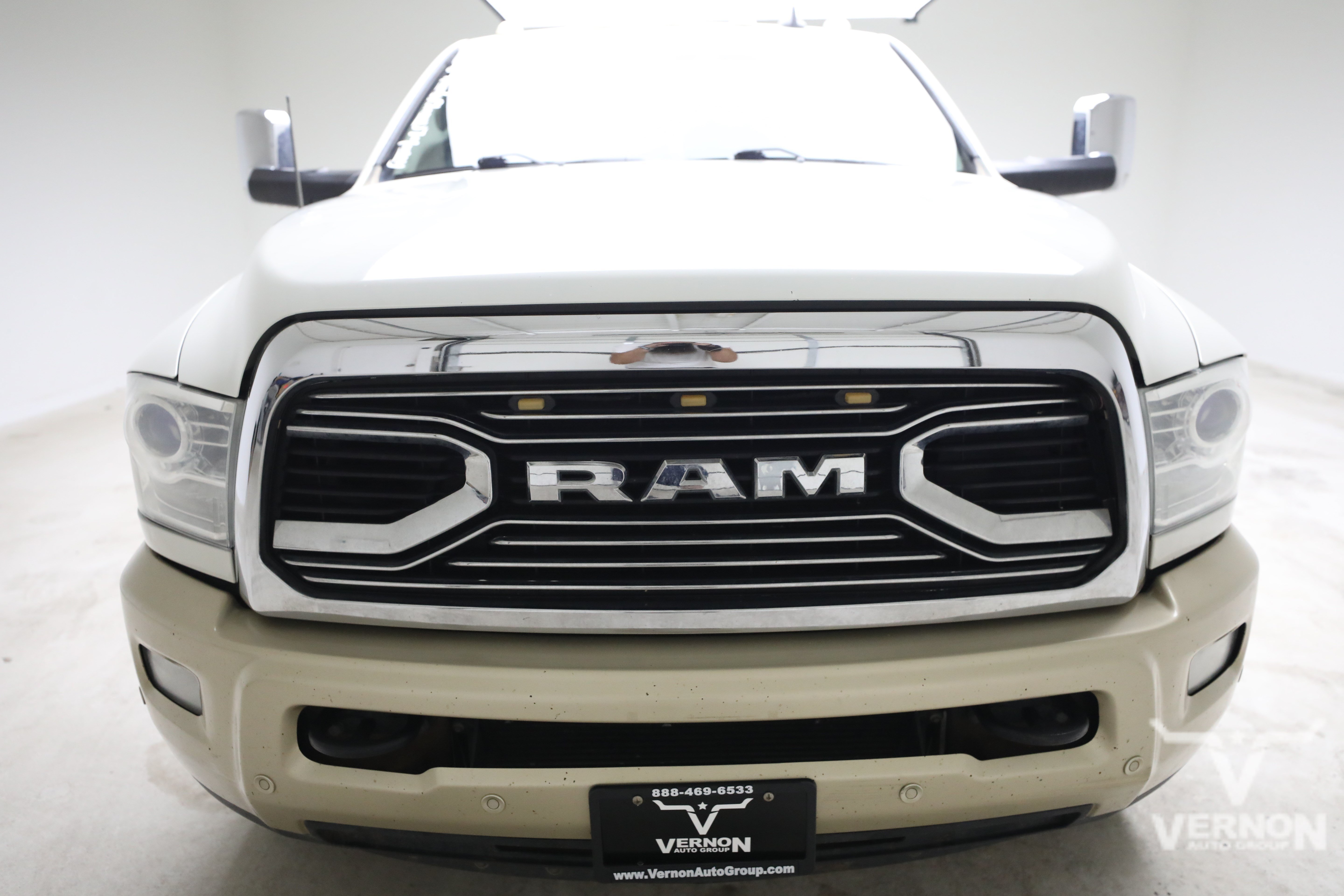 Used 2016 Pearl White Ram Y image 8