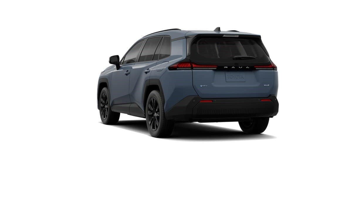 Used 2026 Cloud Toyota XLE Premium image 7