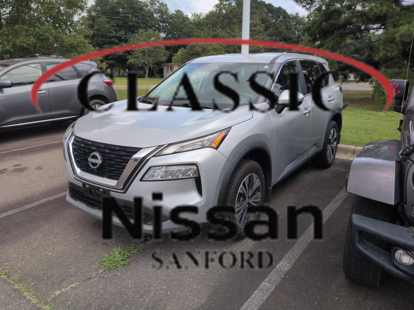 Used 2022 Brilliant Silver Metallic Nissan SV image 1