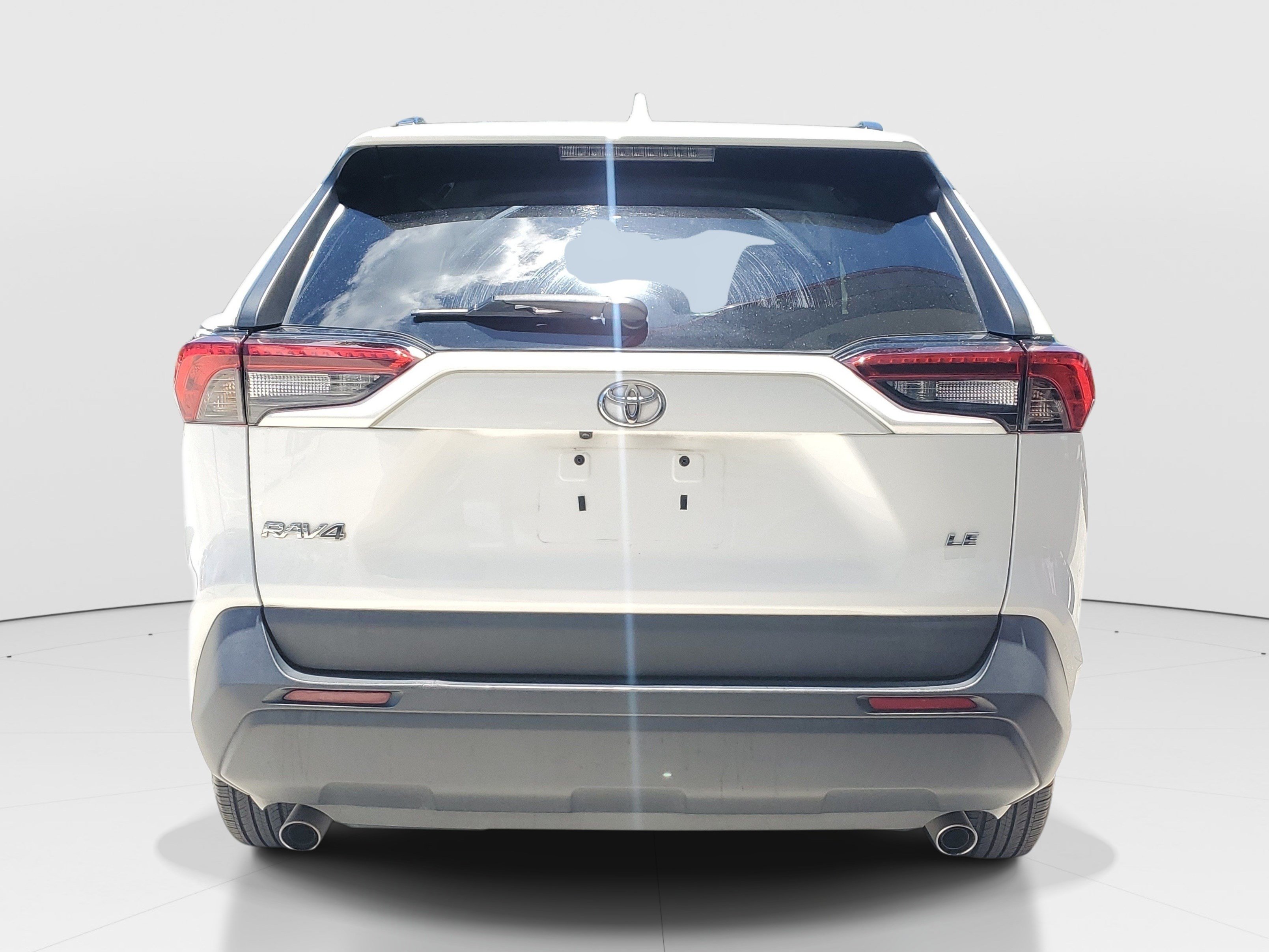 Used 2021 Super White Toyota LE image 5