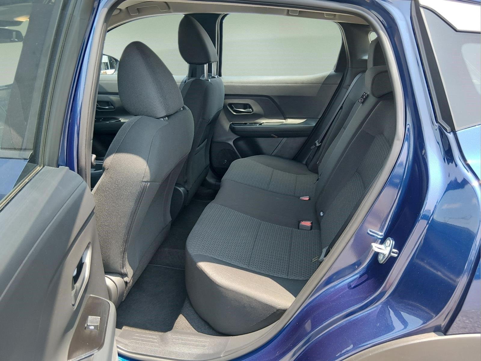 Used 2025 Deep Blue Pearl Nissan S image 18