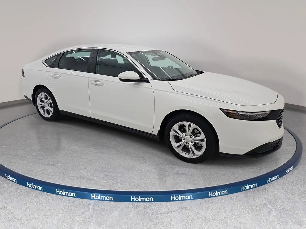 New 2026 Platinum White Pearl Honda LX image 4