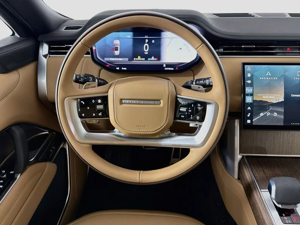 New 2026 Santorini Black Land Rover SE image 24