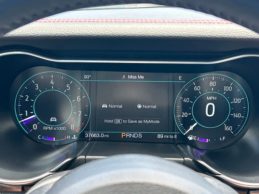 Certified Used 2019 Shadow Black Ford GT Premium image 21