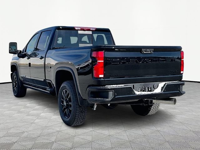New 2026 Black Chevrolet High Country image 4