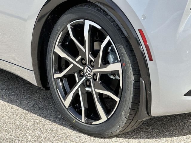 2026 Toyota Prius Plug-in Hybrid XSE Premium - Photo 11