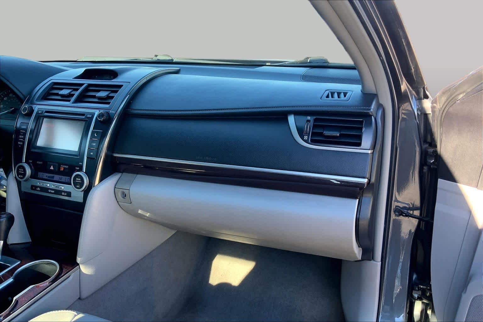 Used 2012 Magnetic Gray Metallic Toyota XLE image 17