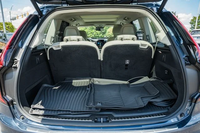 Used 2025 Denim Blue Volvo Ultra image 10