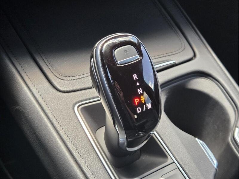 Used 2024 Black Metallic CADILLAC FWD 4DR PREMIUM LUXURY image 27