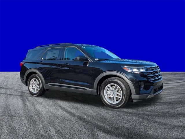 New 2026 Agate Black Metallic Ford Active image 2