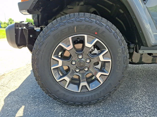 New 2026 Gray Jeep Sahara image 19
