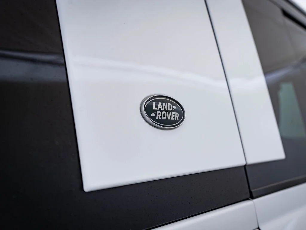 Used 2021 Fuji White Land Rover X-Dynamic HSE image 40