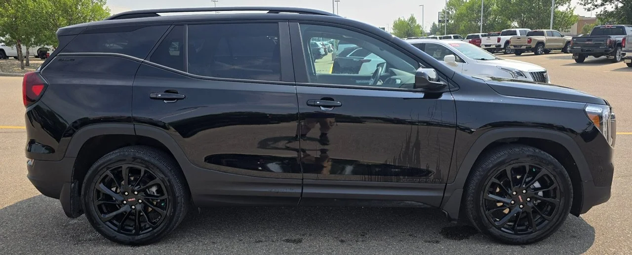Used 2024 Black GMC SLE AWD Sunroof image 6