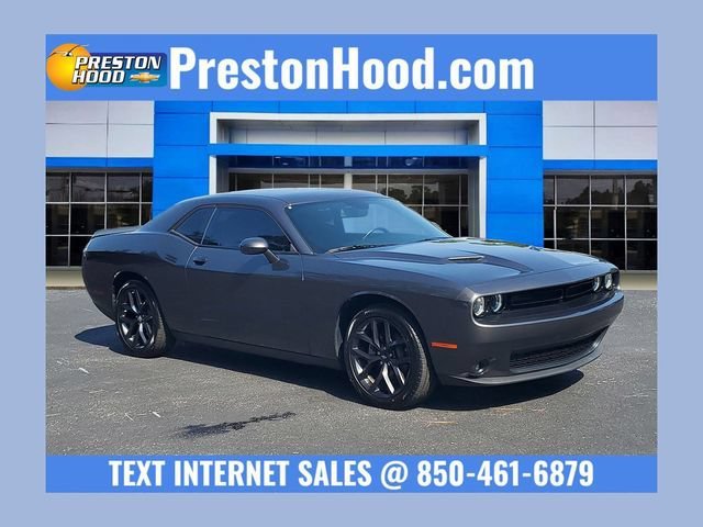 2022 Dodge Challenger SXT