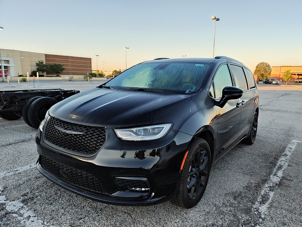 2024 Chrysler Pacifica
