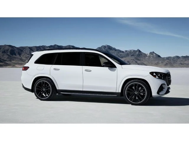 New 2027 White Mercedes-Benz GLS 450 image 14