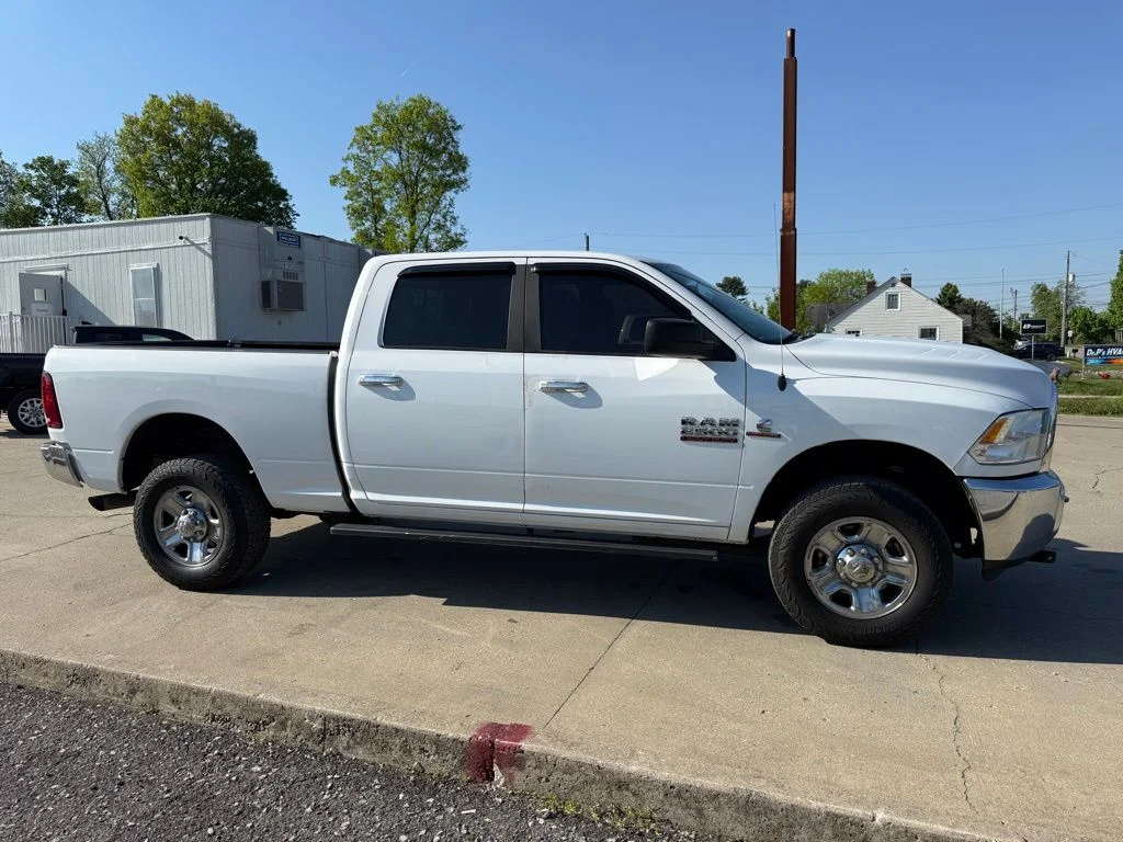 Used 2018 White Ram SLT image 5