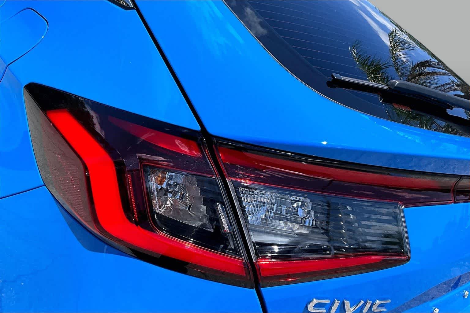 Used 2024 Boost Blue Pearl Honda Sport Touring image 29