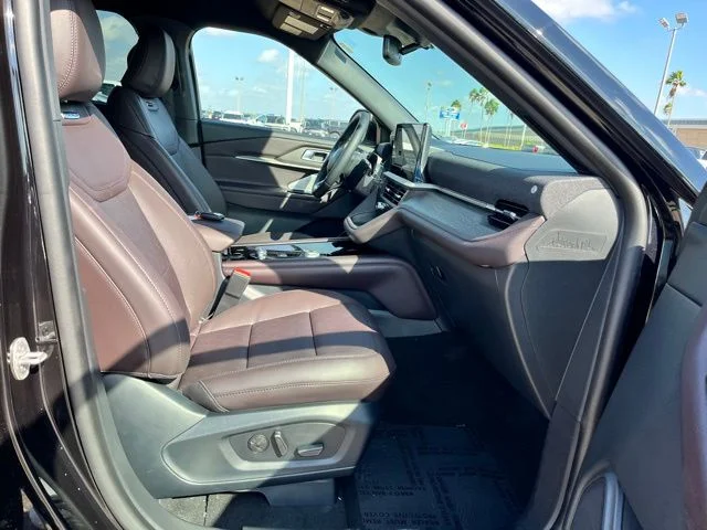 New 2026 Agate Black Metallic Ford Platinum™ image 23