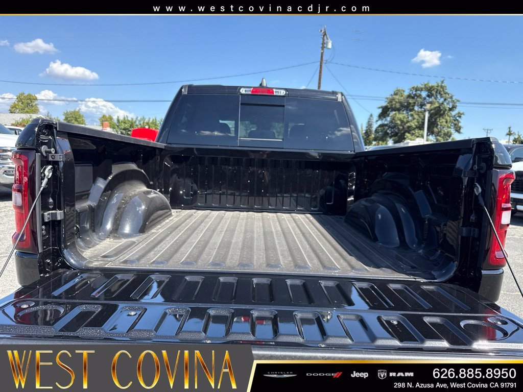 New 2027 Diamond Black Crystal Pearl-Coat Exterior Paint RAM Express image 29