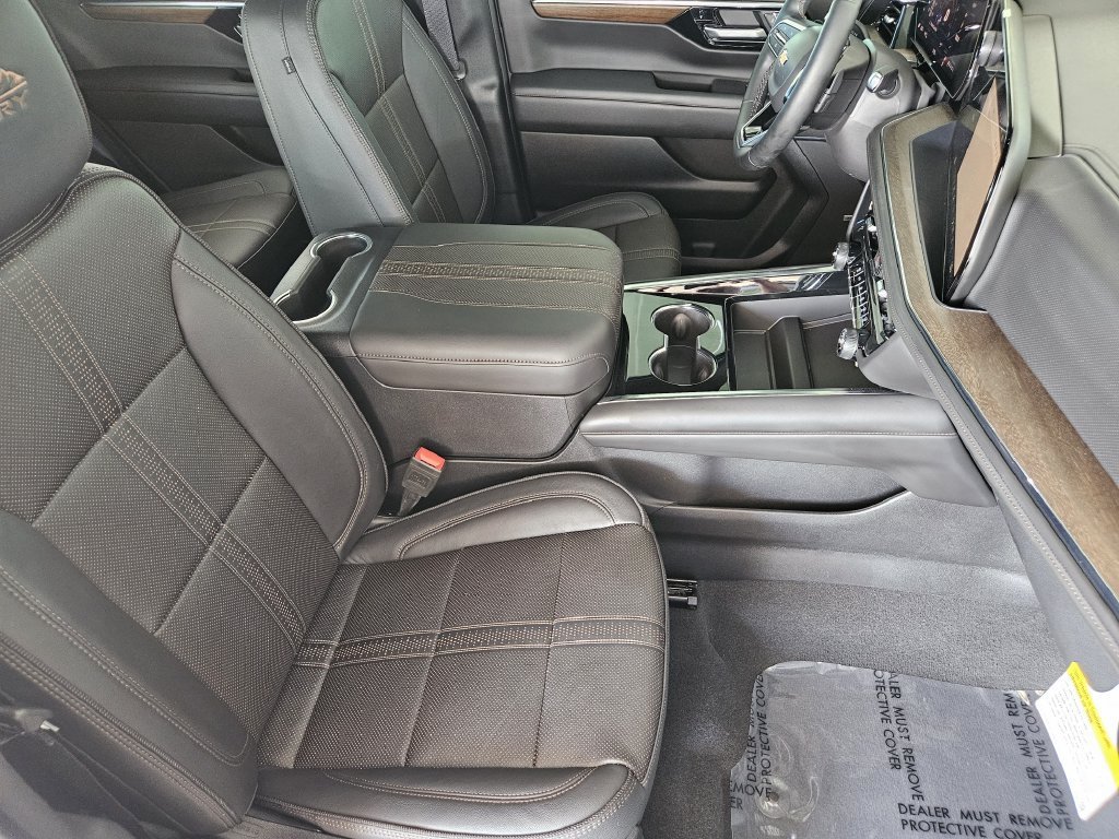 Certified Used 2025 Black Chevrolet High Country image 15