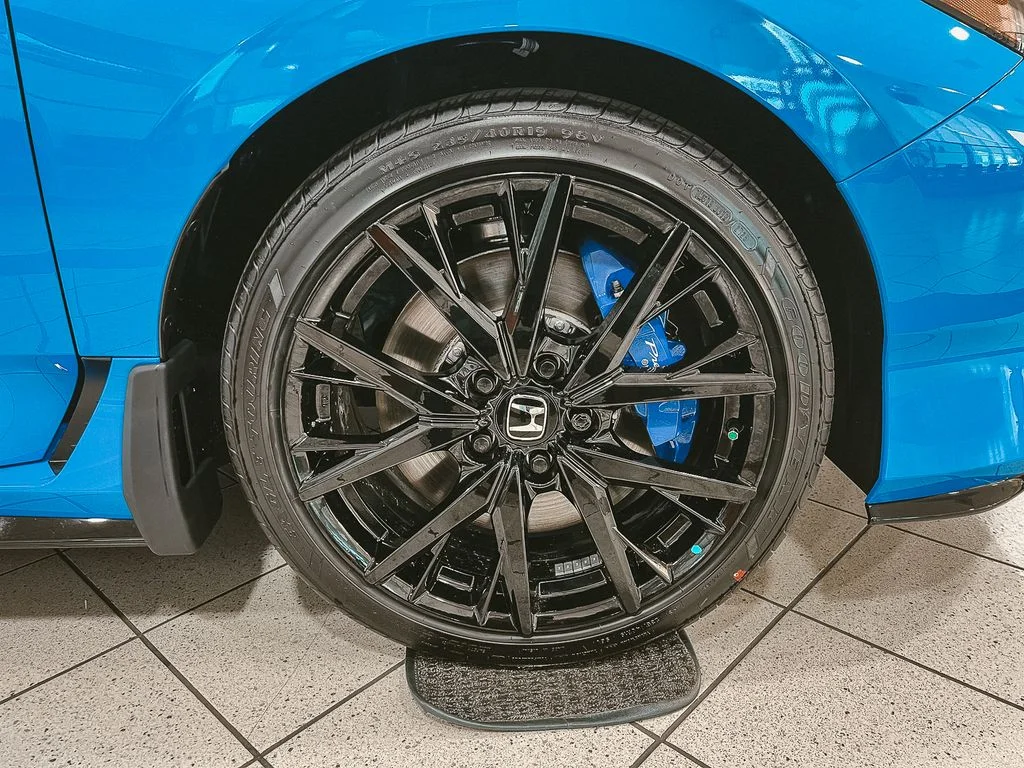 New 2026 Boost Blue Pearl Honda  image 5
