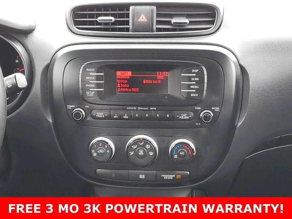 2015 Kia Soul + - Photo 23