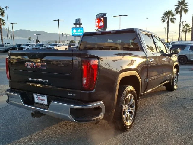 Used 2025 Titanium Rush Metallic GMC SLT image 4