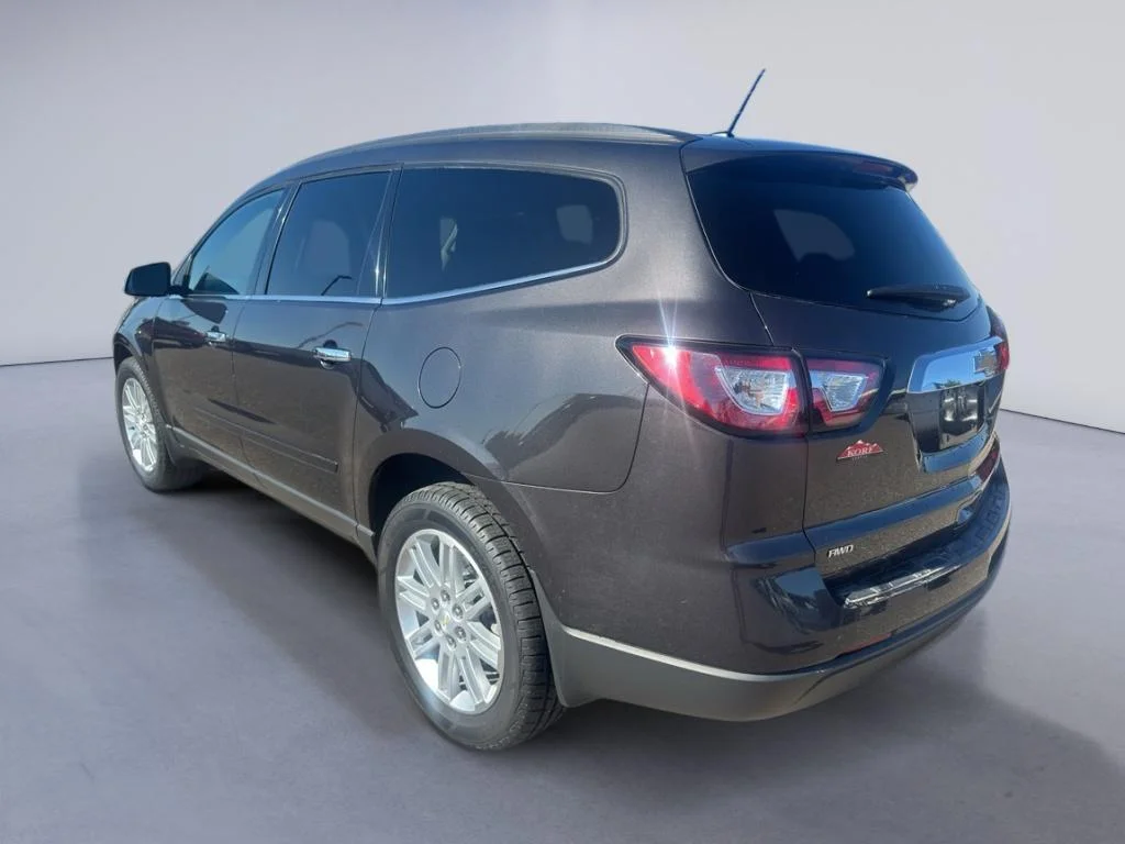 Used 2015 Tungsten Metallic Chevrolet LT image 8