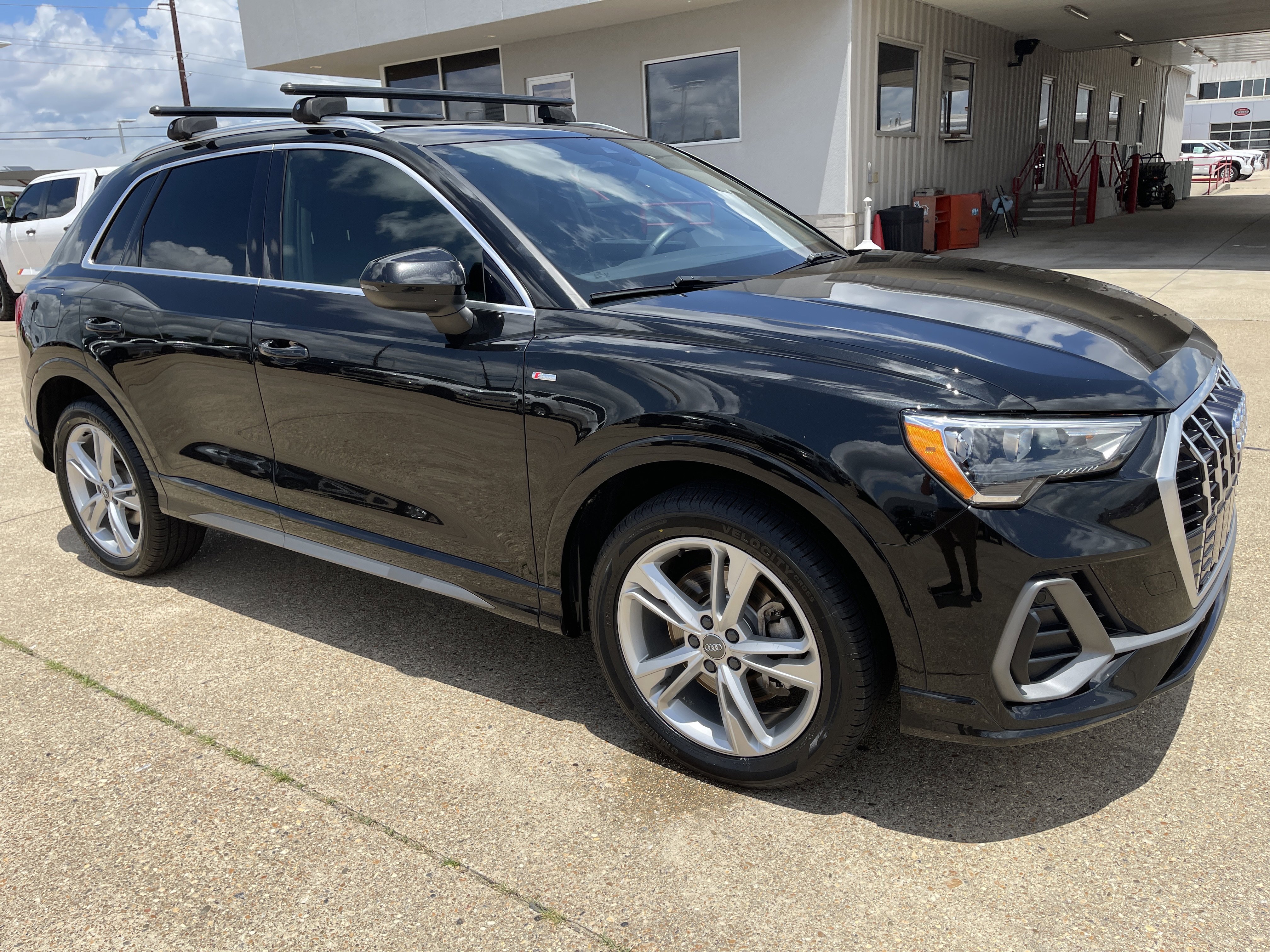 Used 2020 Mythos Black Metallic Audi S line Premium image 6