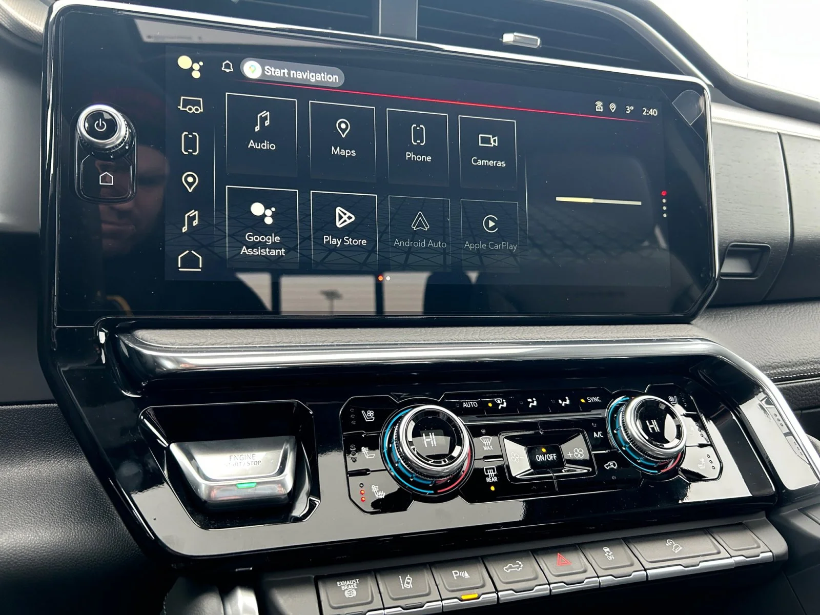 New 2026 Glacier White Tricoat GMC Denali image 24