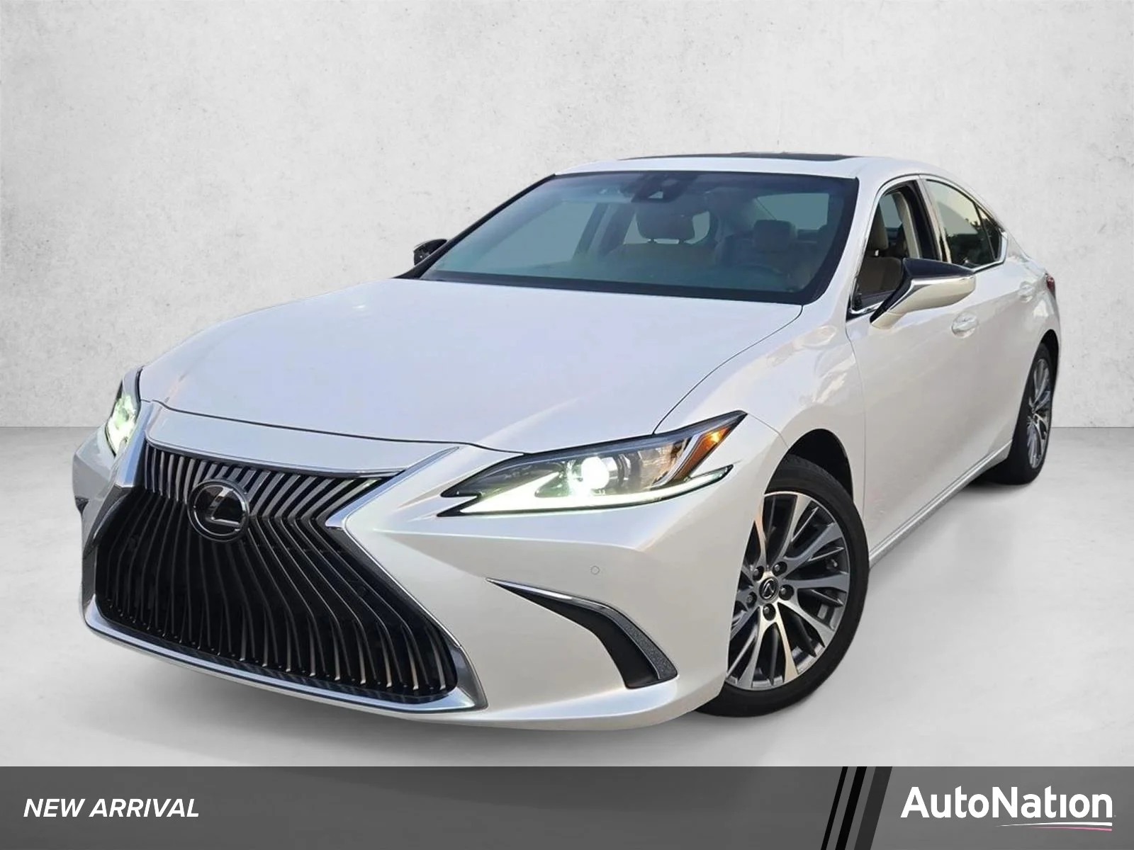 Used 2019 Eminent White Pearl Lexus ES 350 Luxury image 1