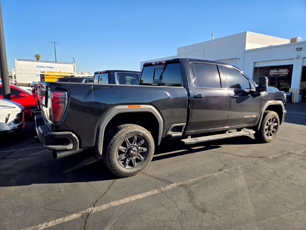 Used 2025 Onyx Black GMC AT4 image 2