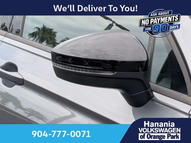 Used 2023 Gray Volkswagen 2.0T SE R-Line Black image 10