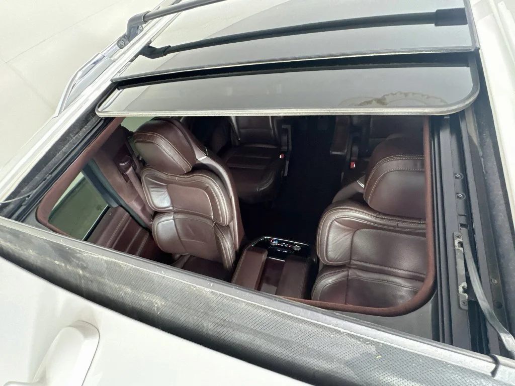 Used 2021 White Lincoln Black Label image 27