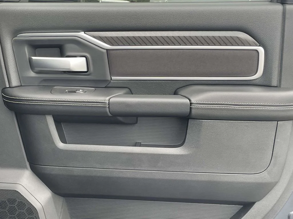 New 2026 Forged Blue Metallic Exterior Paint RAM Big Horn image 18