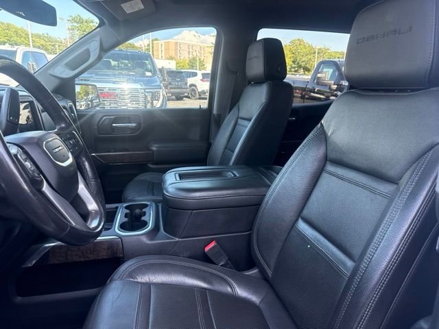 Used 2019 White GMC Denali image 14