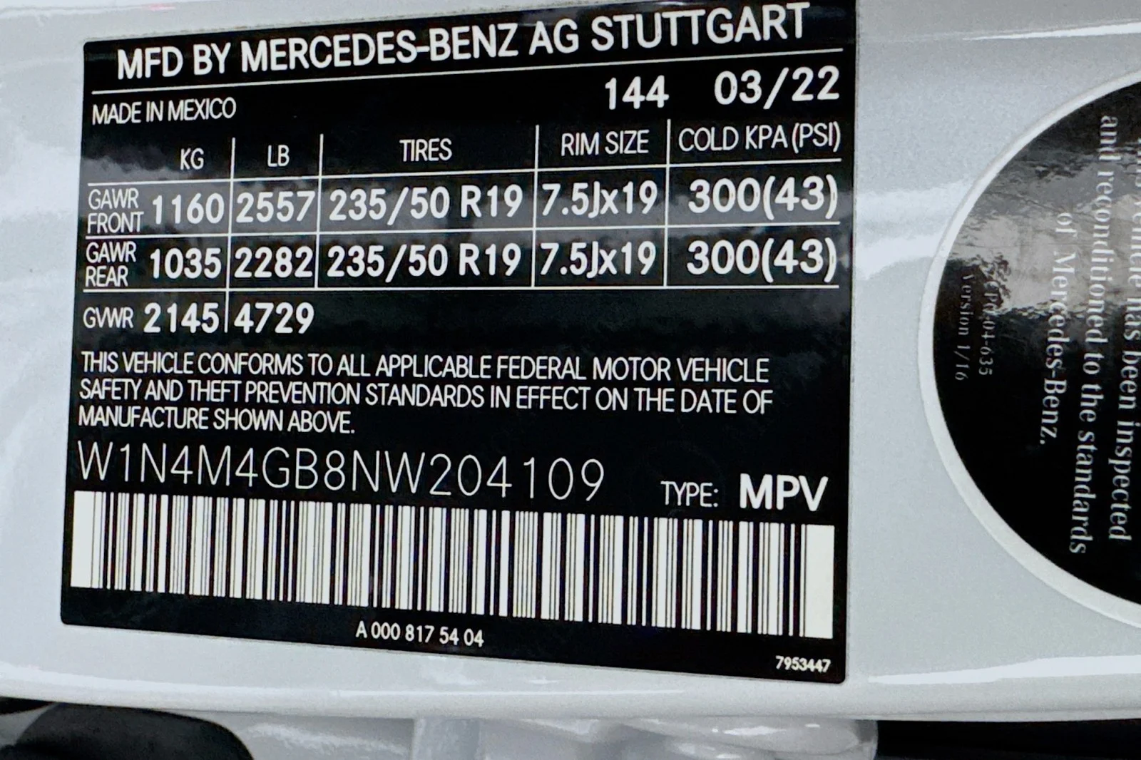 Certified Used 2022 Digital White Metallic Mercedes-Benz GLB 250 image 25